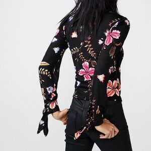 Express Floral Tie Sleeve Wrap Top